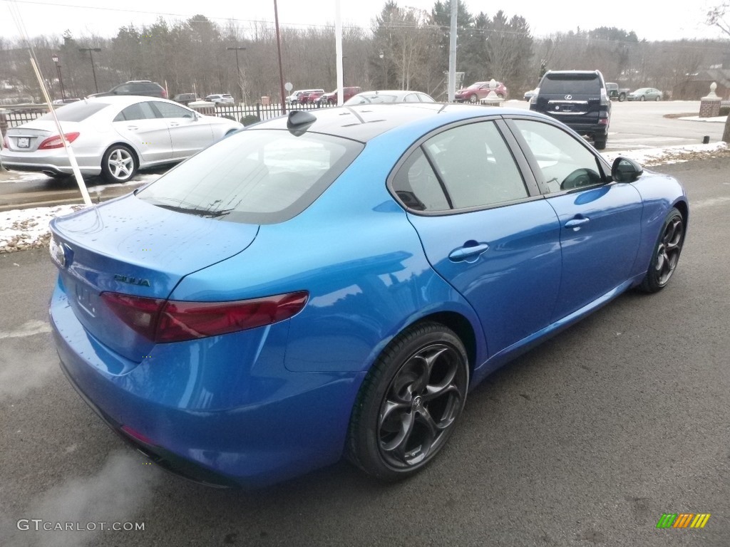 2019 Giulia Sport AWD - Misano Blue Metallic / Black photo #8