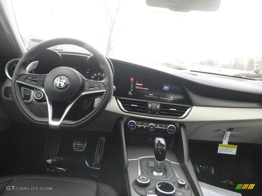 2019 Giulia Sport AWD - Misano Blue Metallic / Black photo #18