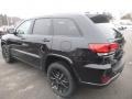 2019 Diamond Black Crystal Pearl Jeep Grand Cherokee Laredo 4x4  photo #4