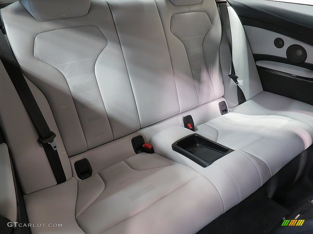 2017 BMW M4 Coupe Rear Seat Photo #131497966