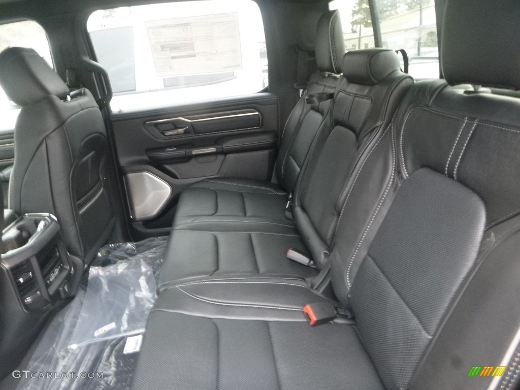2019 1500 Limited Crew Cab 4x4 - Granite Crystal Metallic / Black photo #12