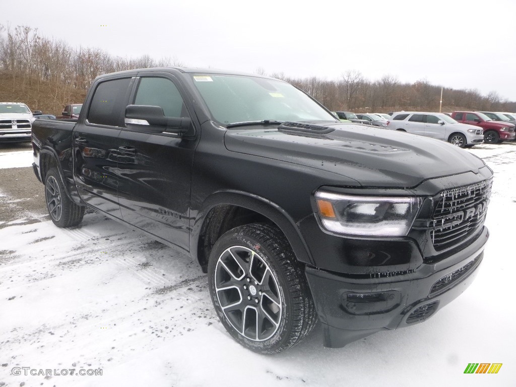 2019 1500 Laramie Crew Cab 4x4 - Diamond Black Crystal Pearl / Black photo #8
