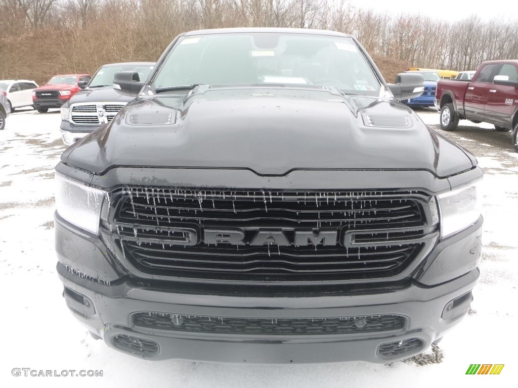 2019 1500 Laramie Crew Cab 4x4 - Diamond Black Crystal Pearl / Black photo #9