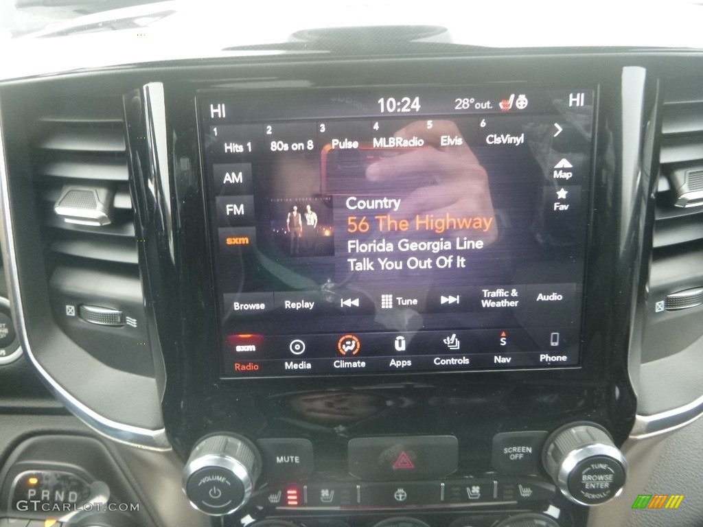 2019 1500 Laramie Crew Cab 4x4 - Diamond Black Crystal Pearl / Black photo #17