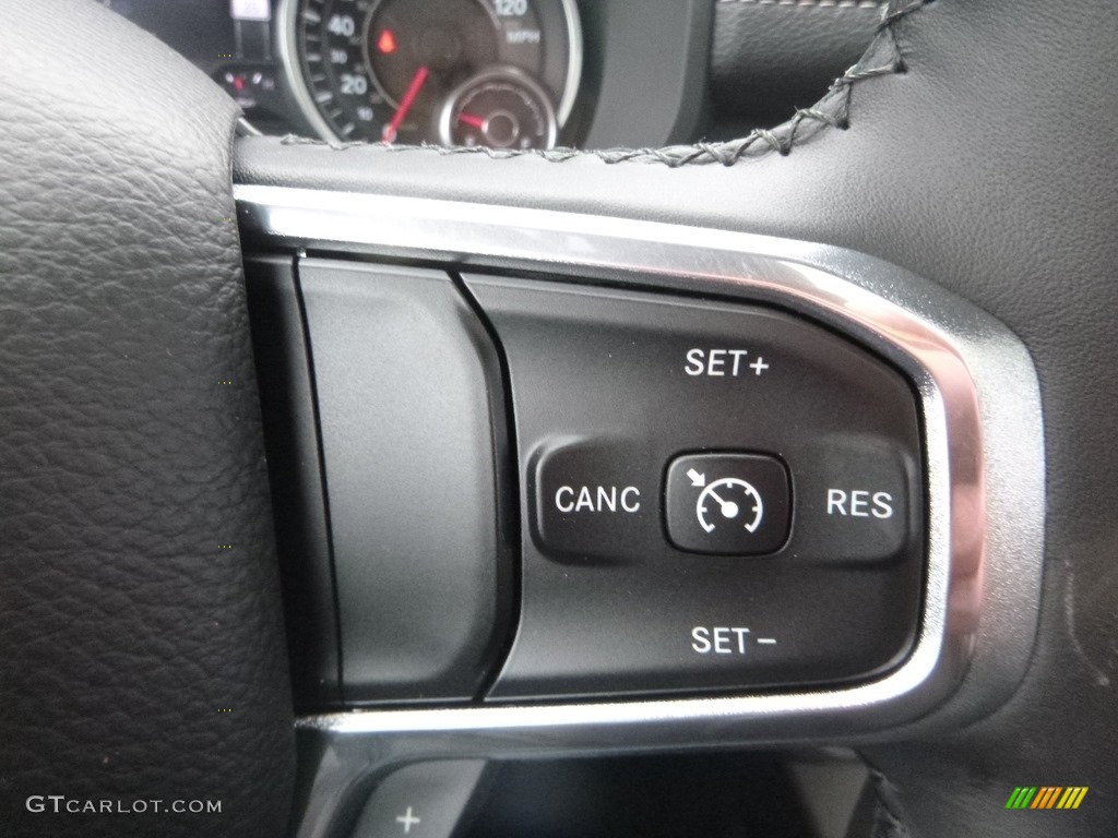 2019 1500 Laramie Crew Cab 4x4 - Diamond Black Crystal Pearl / Black photo #19