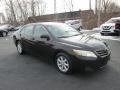 Black - Camry LE Photo No. 4