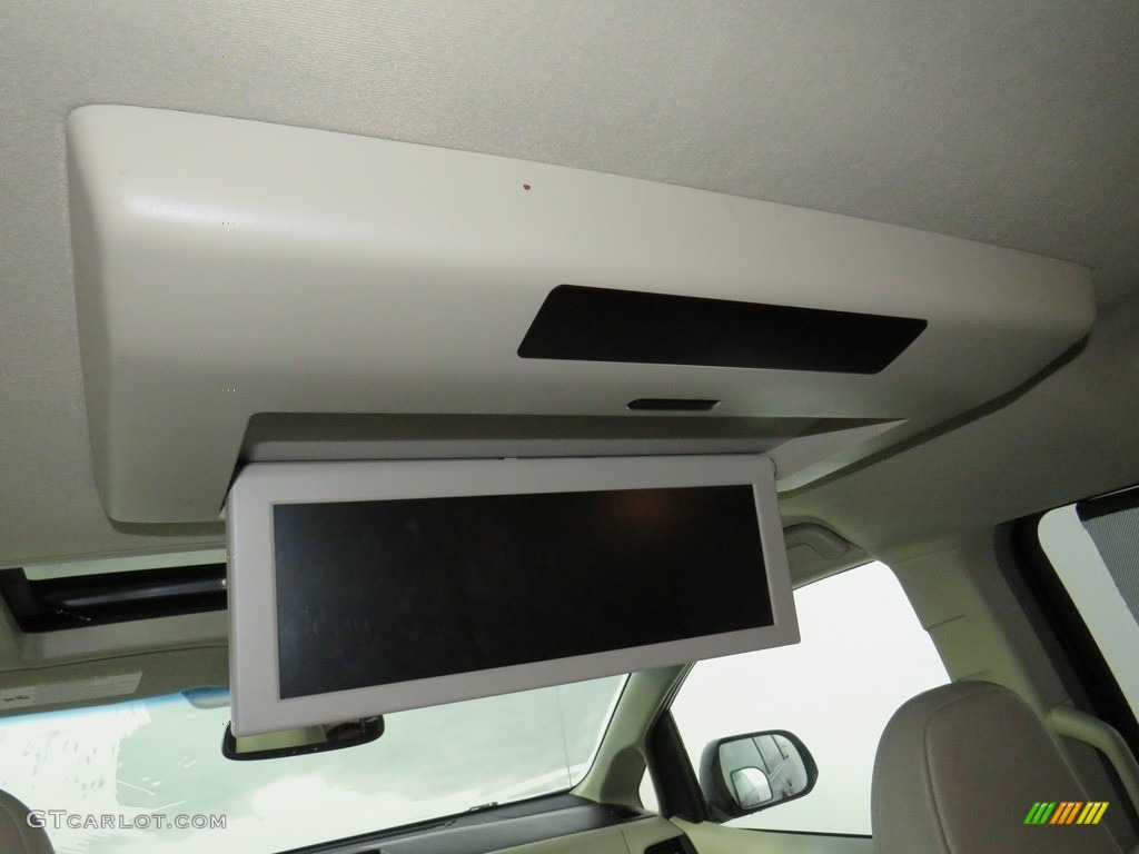 2011 Sienna XLE - Black / Light Gray photo #3