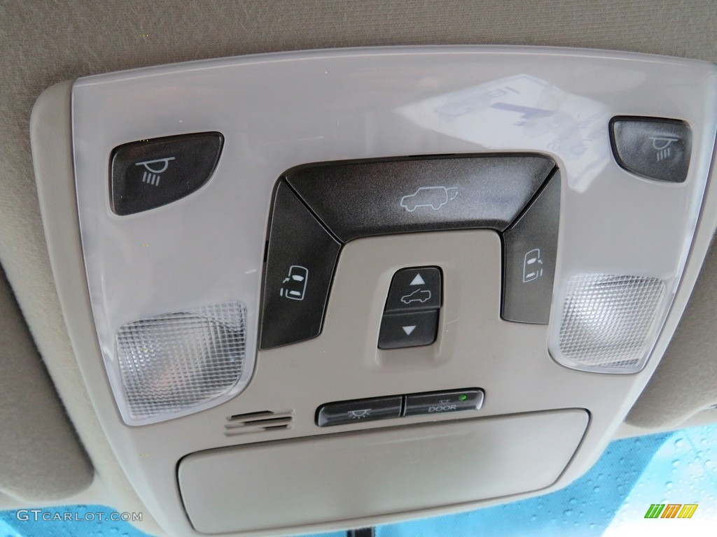 2011 Sienna XLE - Black / Light Gray photo #34
