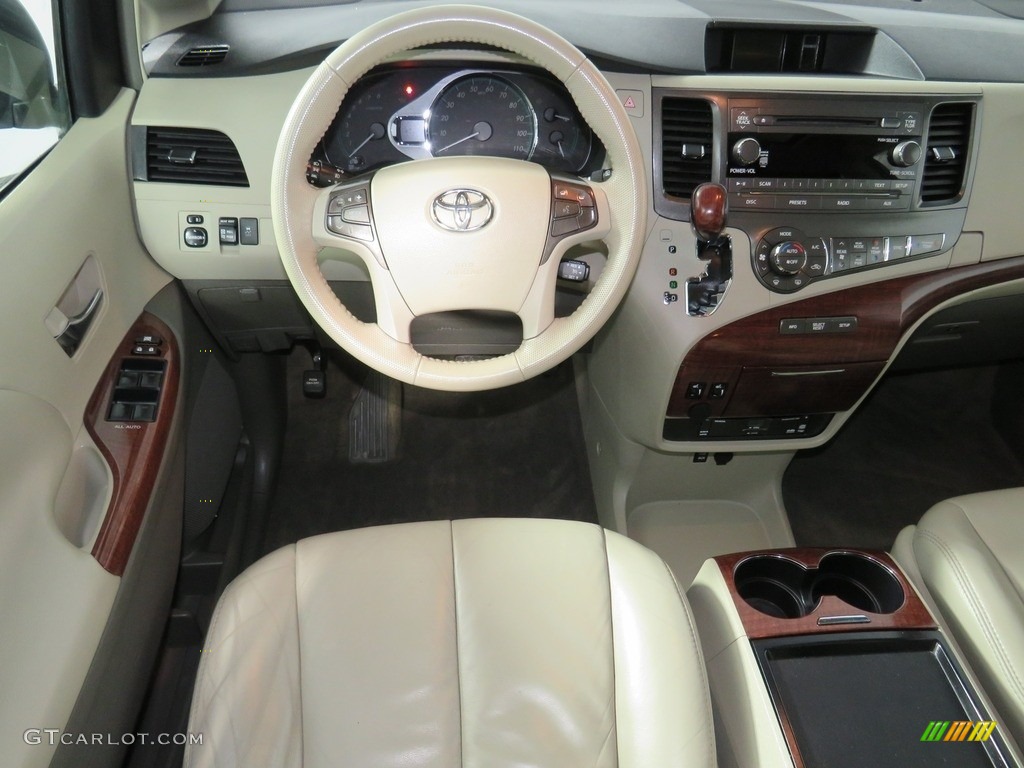 2011 Sienna XLE - Black / Light Gray photo #41