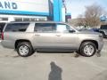 Pepperdust Metallic - Suburban LS 4WD Photo No. 4