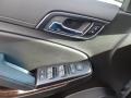 Pepperdust Metallic - Suburban LS 4WD Photo No. 14