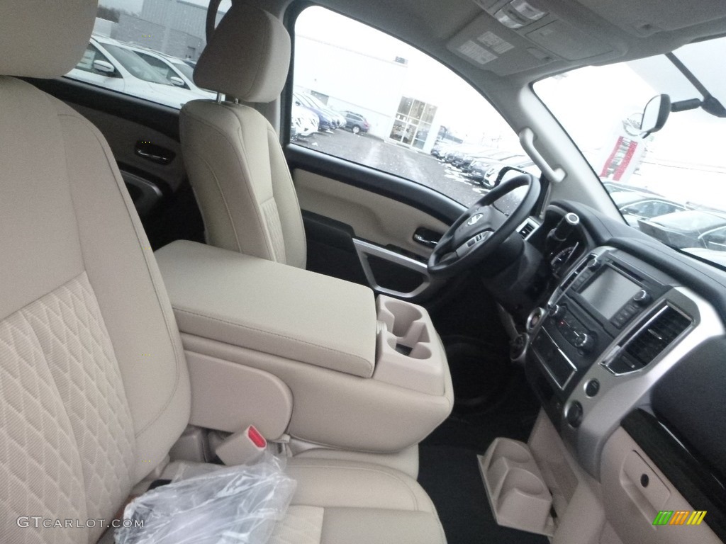 2019 Titan SV Crew Cab 4x4 - Java Metallic / Beige photo #10