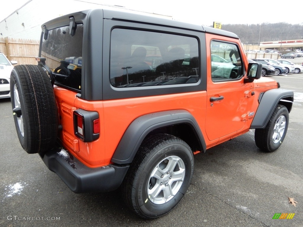 2019 Wrangler Sport 4x4 - Punk