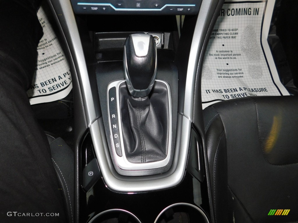 2013 Fusion Titanium AWD - Tuxedo Black Metallic / Charcoal Black photo #18