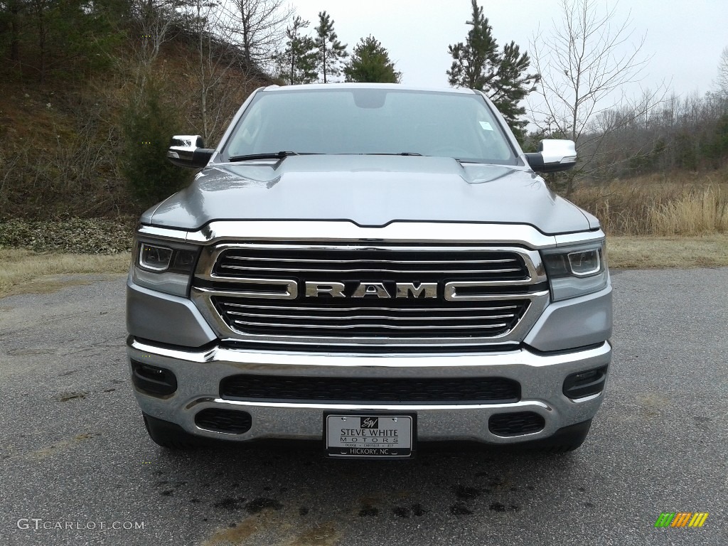 2019 1500 Laramie Crew Cab 4x4 - Billett Silver Metallic / Black photo #3