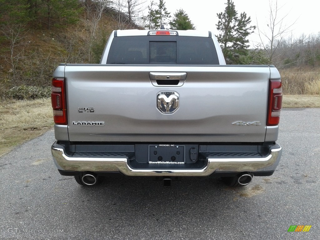 2019 1500 Laramie Crew Cab 4x4 - Billett Silver Metallic / Black photo #7