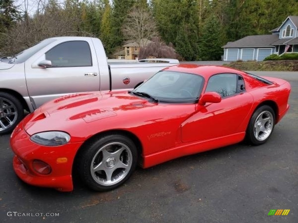 1997 Viper GTS - Viper Red / Black photo #1