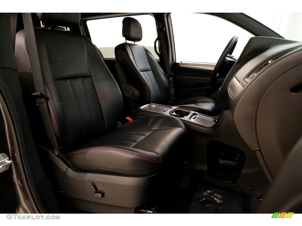 2019 Dodge Grand Caravan GT Front Seat Photos