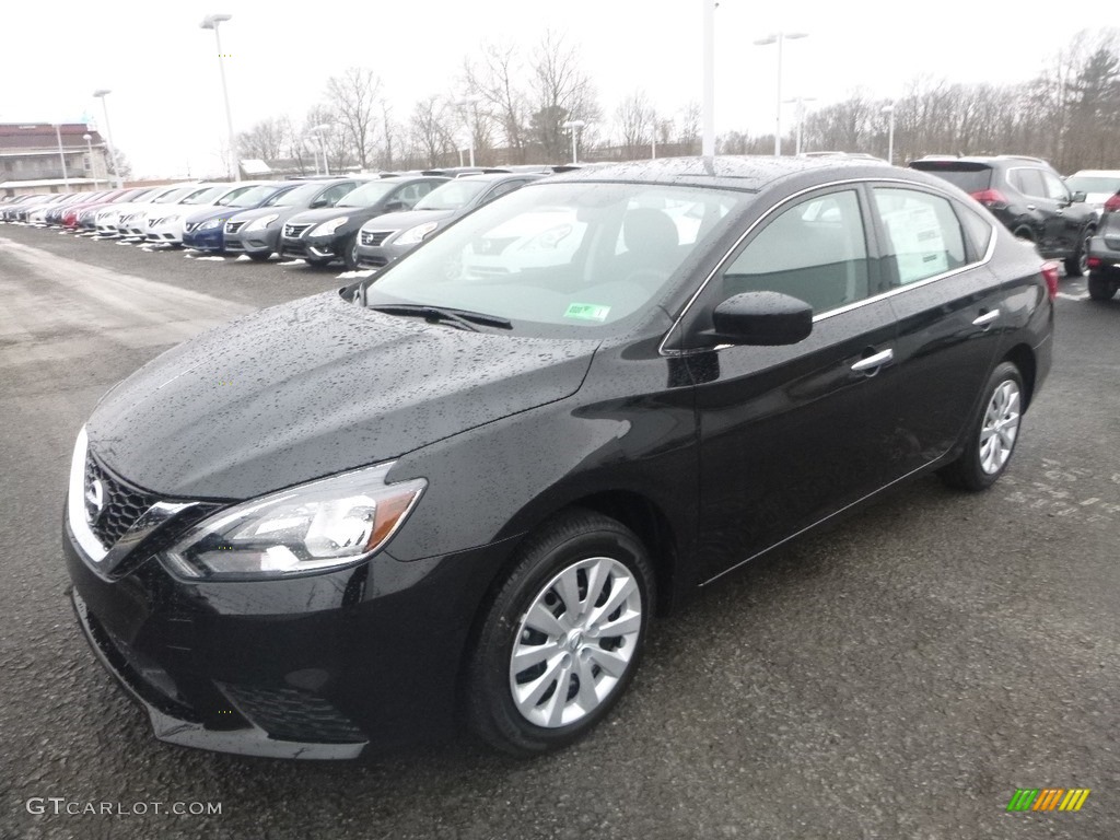 2019 Sentra S - Super Black / Charcoal photo #8