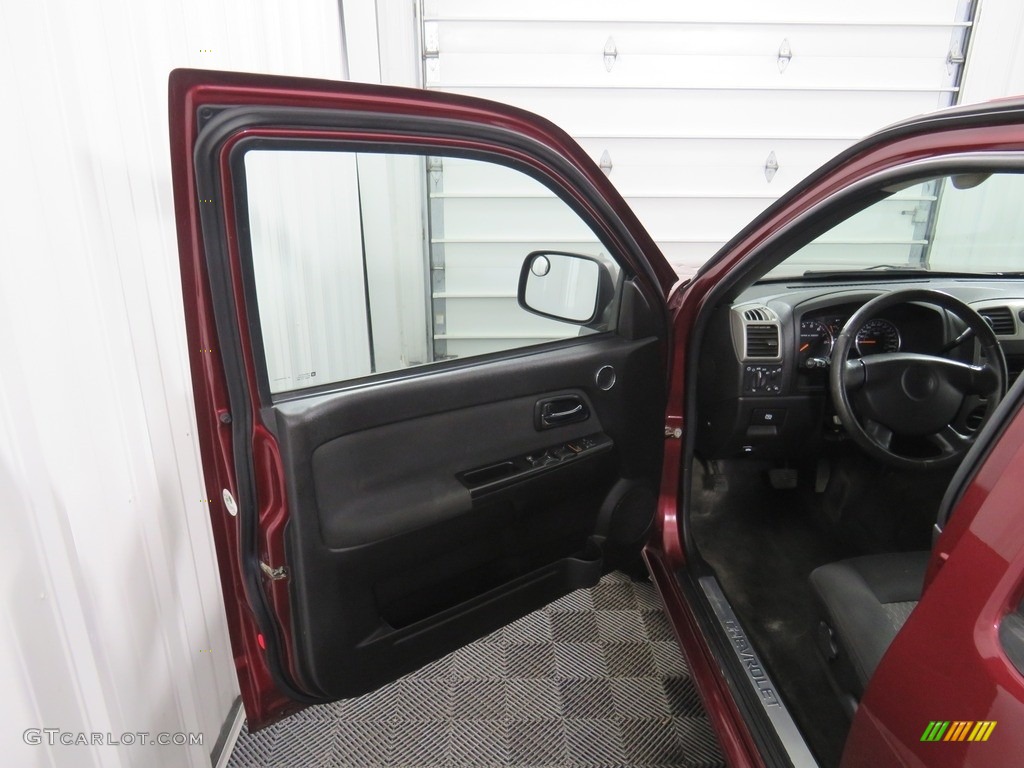 2008 Colorado LT Crew Cab - Victory Red / Ebony photo #22