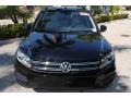 Deep Black Pearl - Tiguan S Photo No. 3