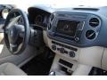 Deep Black Pearl - Tiguan S Photo No. 19