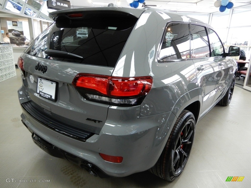 2019 Grand Cherokee STR 4x4 - Sting-Gray / Black photo #6