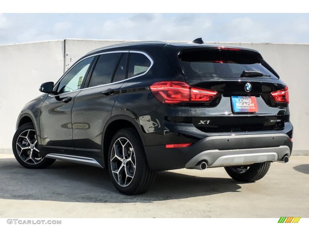 2019 X1 sDrive28i - Jet Black / Black photo #2