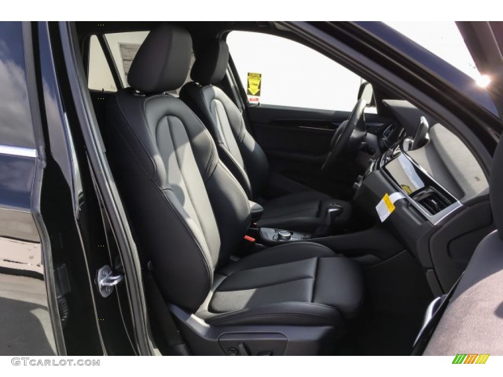 2019 X1 sDrive28i - Jet Black / Black photo #5