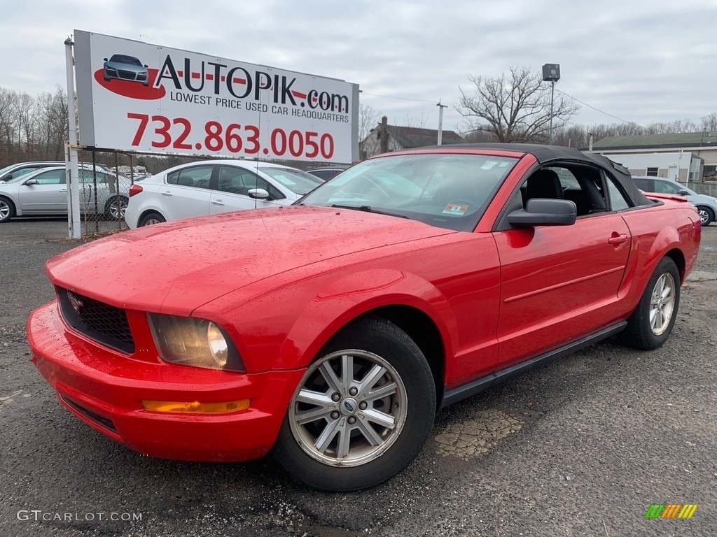 2007 Mustang V6 Deluxe Convertible - Torch Red / Dark Charcoal photo #1