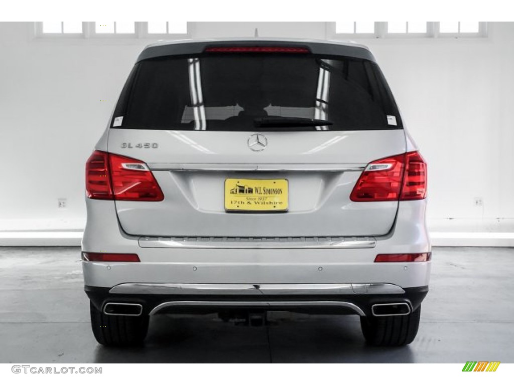 2016 GL 450 4Matic - Iridium Silver Metallic / Black photo #3