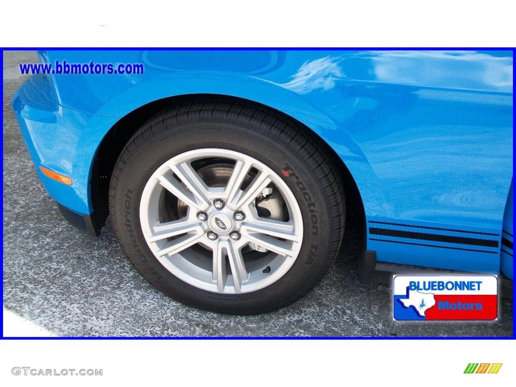 2010 Mustang V6 Coupe - Grabber Blue / Stone photo #12
