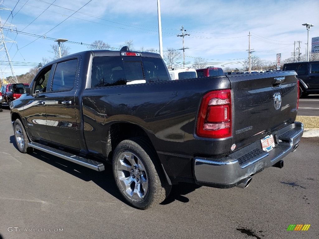 2019 1500 Big Horn Crew Cab 4x4 - Granite Crystal Metallic / Black photo #4