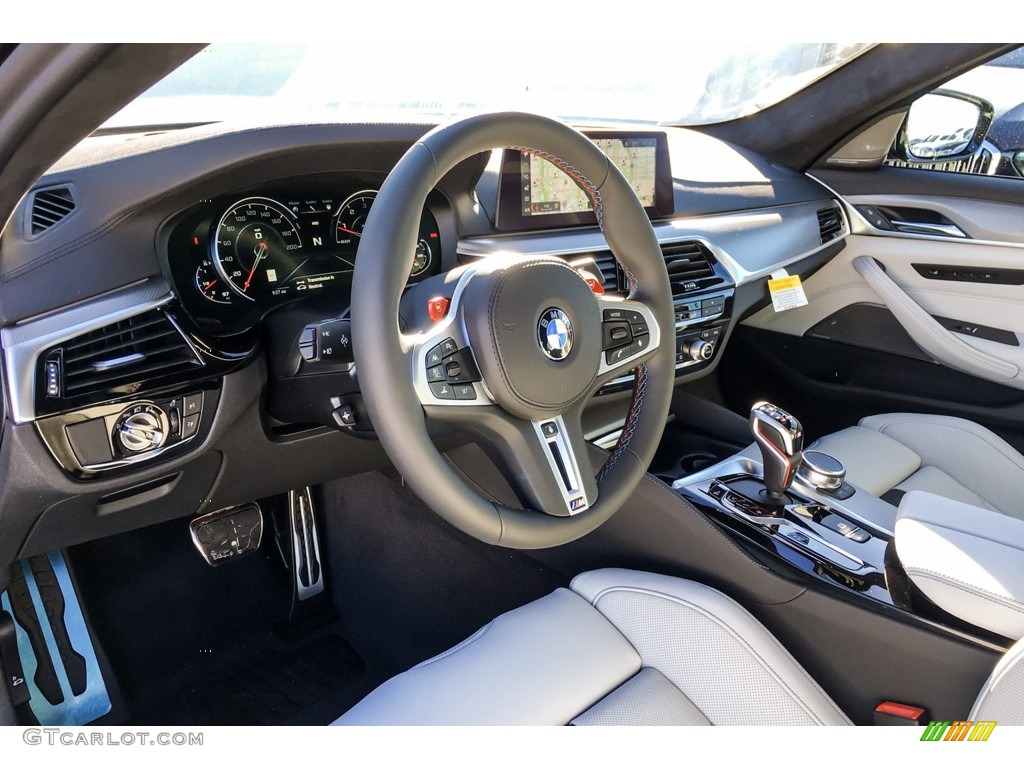 2019 BMW M5 Sedan Silverstone Dashboard Photo #131546047