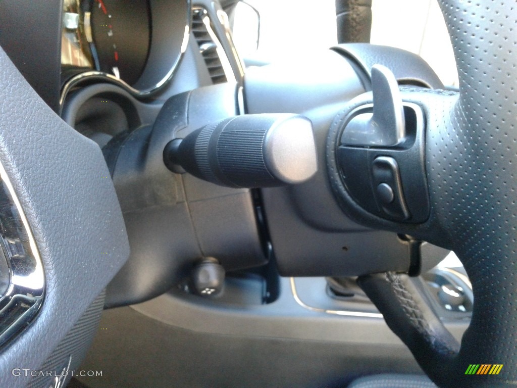 2019 Dodge Durango R/T AWD Controls Photo #131547550