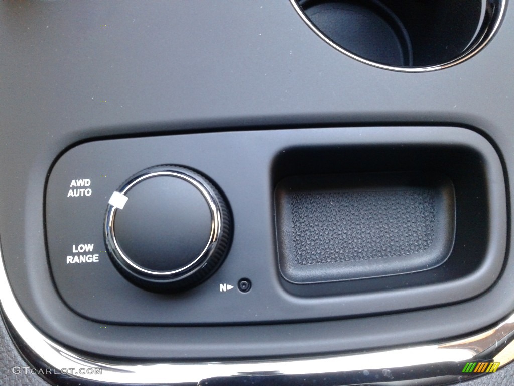 2019 Dodge Durango R/T AWD Controls Photo #131547799