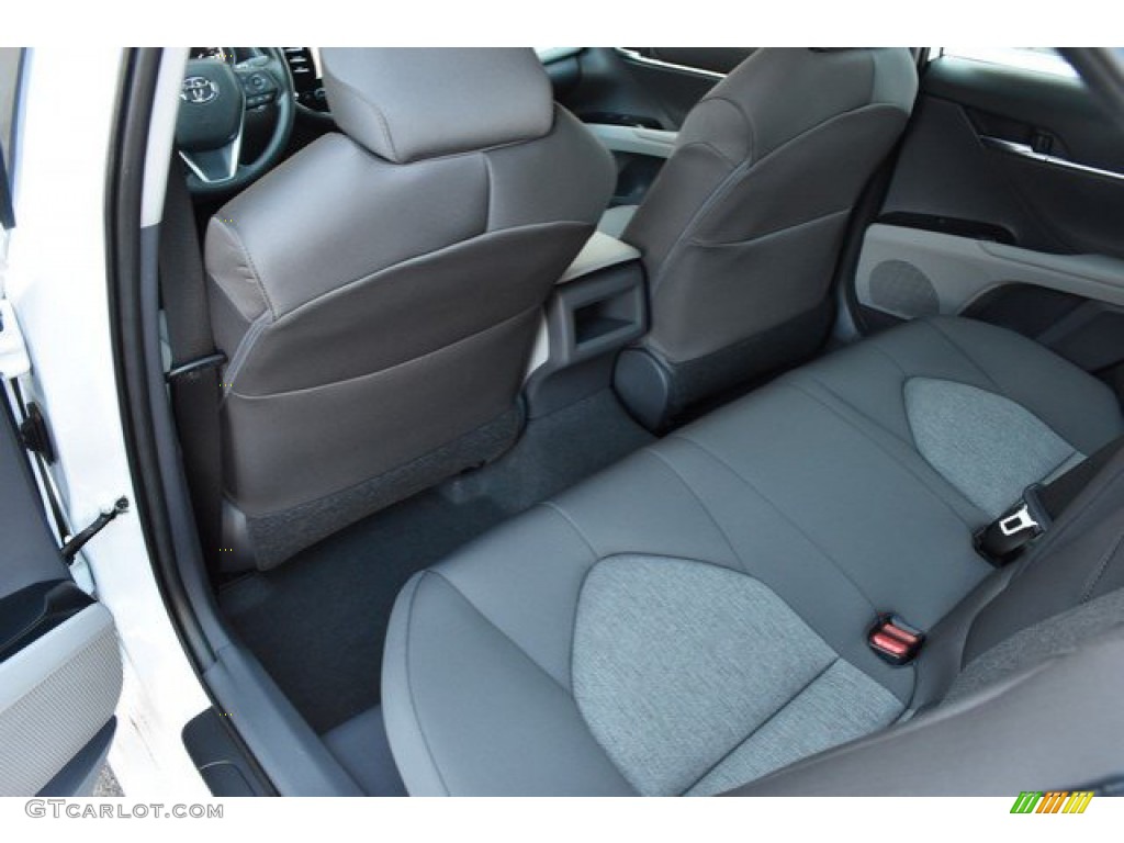 2019 Toyota Camry Hybrid LE Rear Seat Photo #131550223