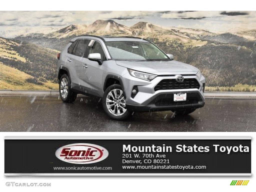 2019 RAV4 XLE AWD - Silver Sky Metallic / Light Gray photo #1