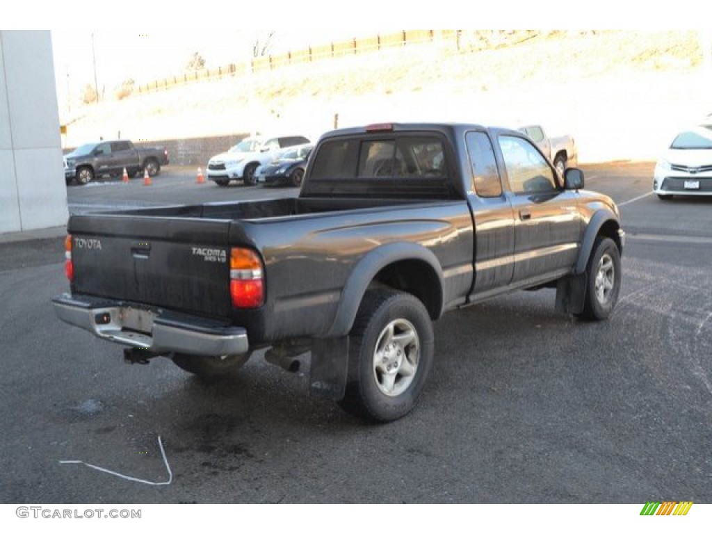 2001 Tacoma V6 Xtracab 4x4 - Black Sand Pearl / Charcoal photo #6