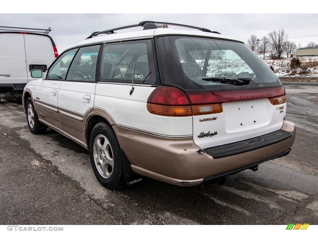 1998 Legacy Outback Wagon - Glacier White / Gray photo #6