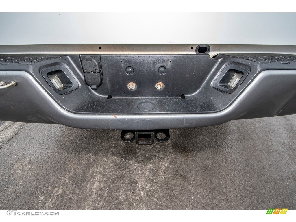 2011 Ram 3500 HD ST Crew Cab 4x4 - Bright White / Dark Slate Gray/Medium Graystone photo #20
