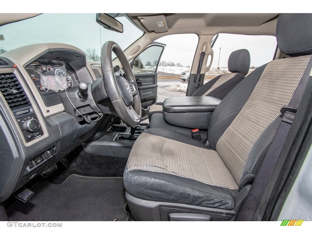 2011 Ram 3500 HD ST Crew Cab 4x4 - Bright White / Dark Slate Gray/Medium Graystone photo #23