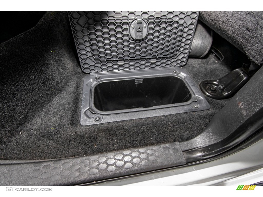 2011 Ram 3500 HD ST Crew Cab 4x4 - Bright White / Dark Slate Gray/Medium Graystone photo #31