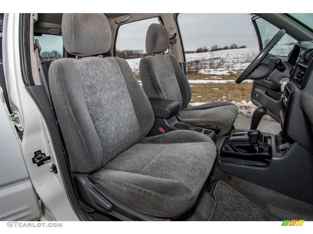 2000 Rodeo S 4WD - Alpine White / Gray photo #25