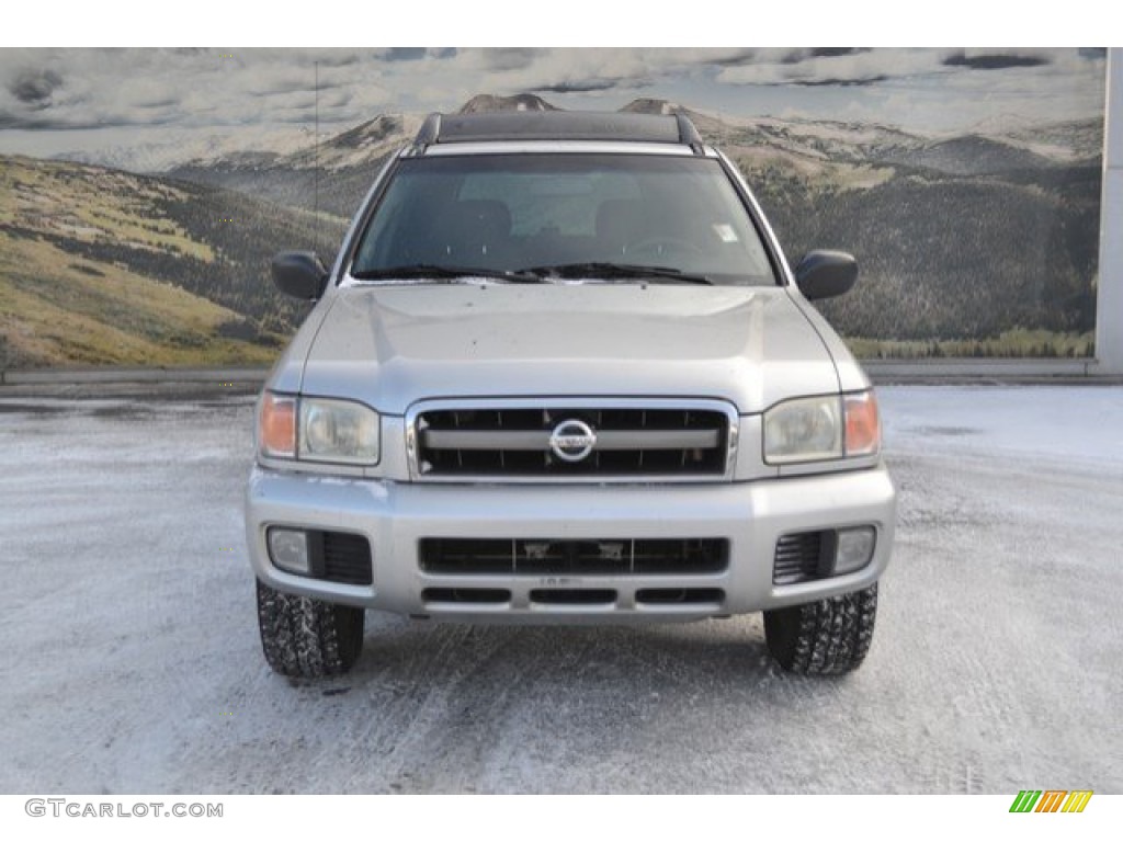 2004 Pathfinder SE 4x4 - Chrome Silver Metallic / Beige photo #8