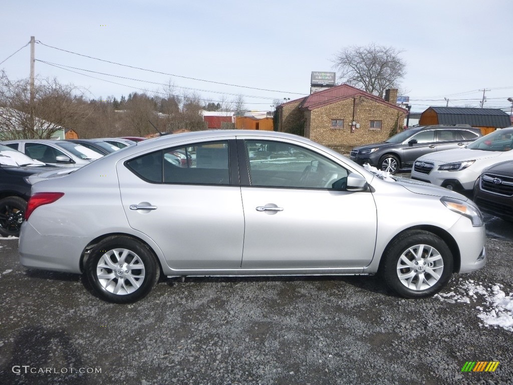 2019 Versa SV - Brilliant Silver Metallic / Charcoal photo #3