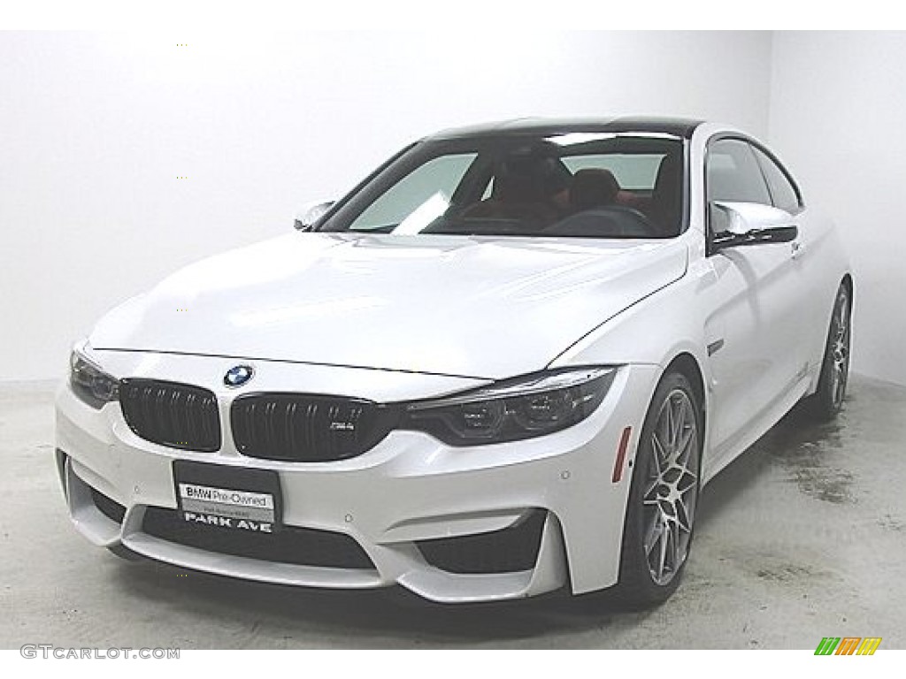2018 M4 Coupe - Mineral White Metallic / Sakhir Orange/Black photo #1