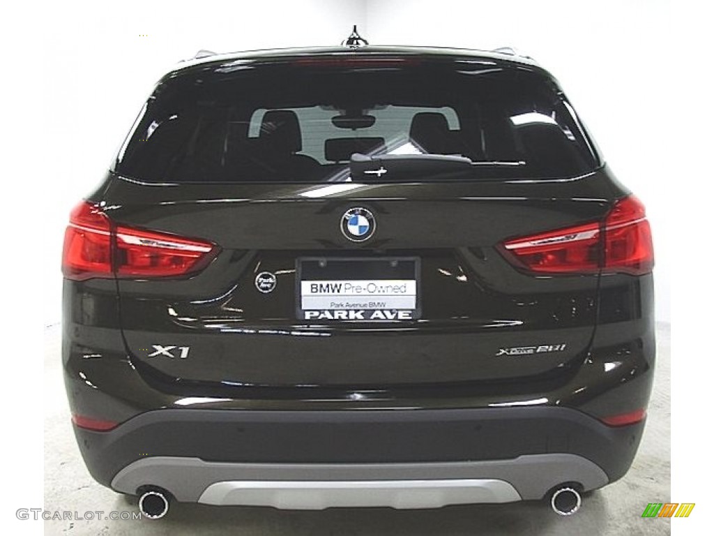 2018 X1 xDrive28i - Dark Olive Metallic / Black photo #3