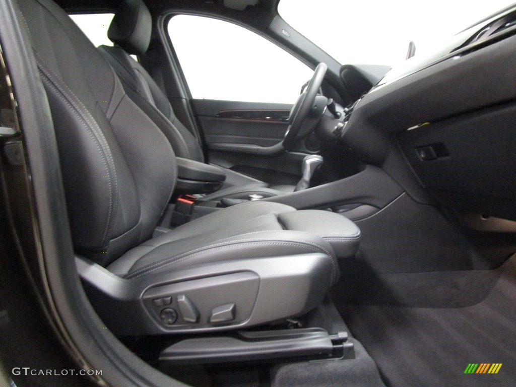 2018 X1 xDrive28i - Dark Olive Metallic / Black photo #15