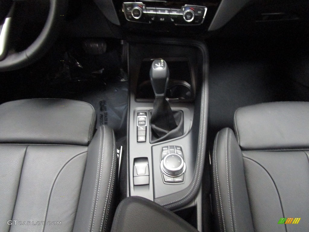 2018 X1 xDrive28i - Dark Olive Metallic / Black photo #27